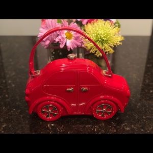 Car shaped purse! 🚗